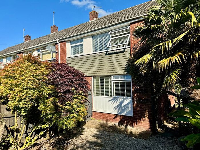 3 Bedroom End Of Terrace House To Rent In Woodbury View, St. Thomas, Exeter, EX2