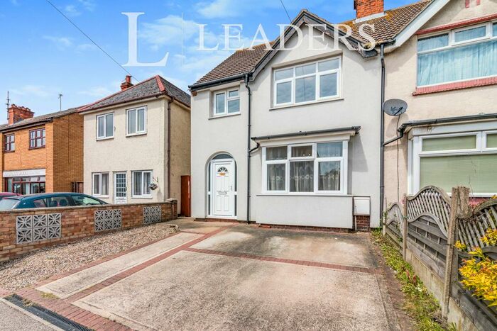 3 Bedroom Semi-Detached House To Rent In Carlton Road, Lowestoft, NR33