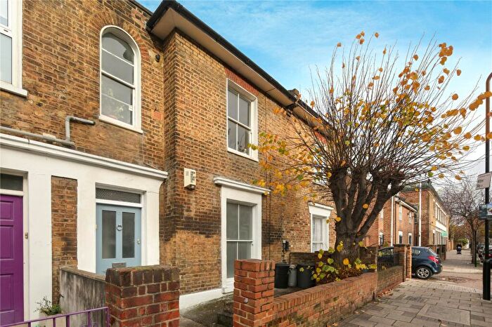 1 Bedroom Flat To Rent In Wilton Way, Hackney, London, E8