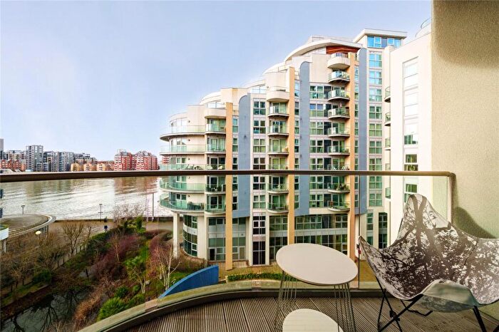 1 Bedroom Apartment For Sale In Bridges Court Road, London, SW11