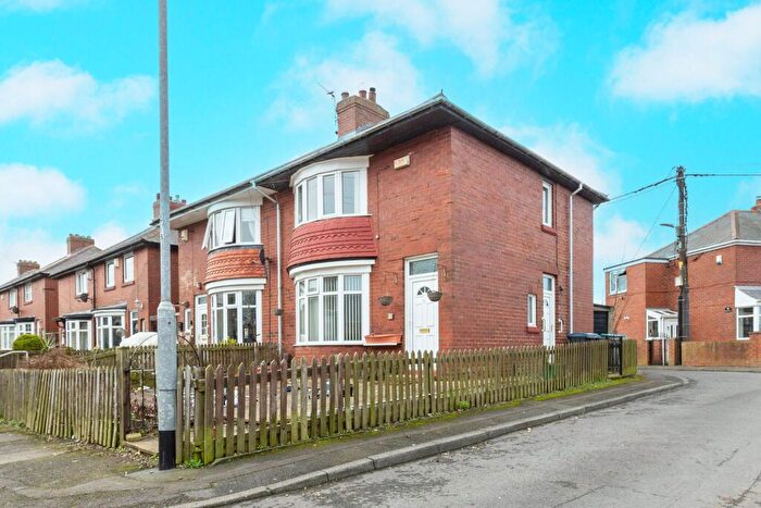 2 Bedroom Semi Detached House For Sale In Beverley Terrace, Consett, DH8