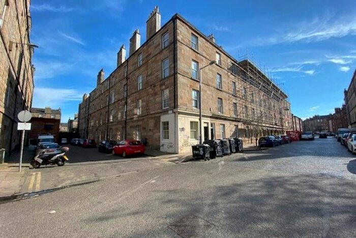 1 Bedroom Flat To Rent In Lorne Place, Leith, Edinburgh, EH6