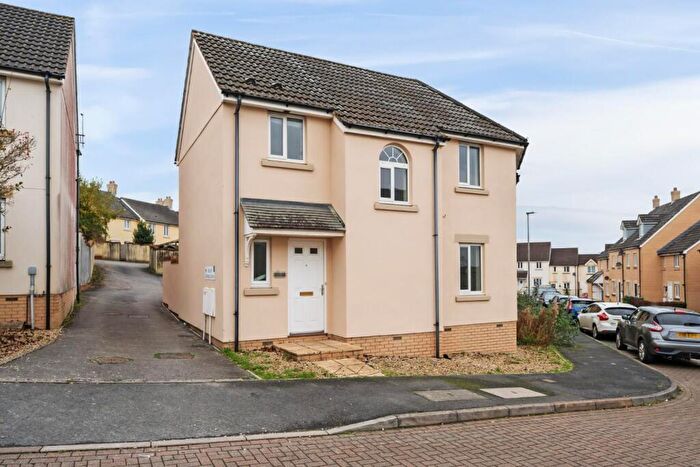 3 Bedroom Semi-Detached House For Sale In Biddiblack Way, Bideford, EX39