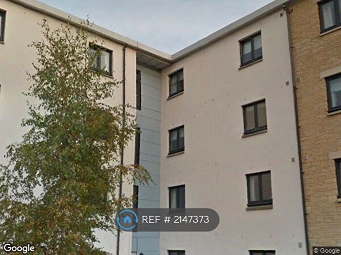 2 Bedroom Flat To Rent In Monart Road, Perth, PH1