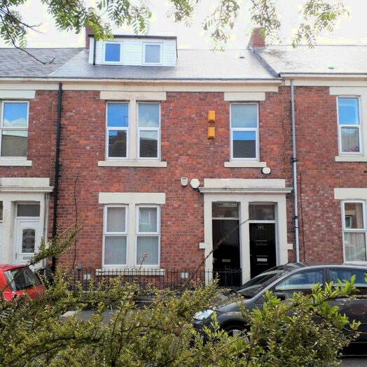 5 Bedroom Flat To Rent In Tamworth Road, Newcastle Upon Tyne, NE4