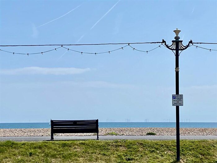 1 Bedroom Apartment To Rent In Marine Parade, Worthing, BN11