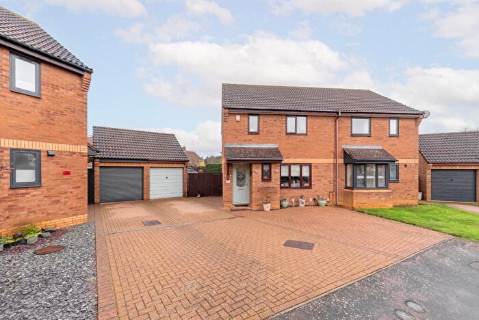 3 Bedroom Semi-Detached House For Sale In Digby Court, Eaton Socon, St. Neots, Cambridgeshire, PE19