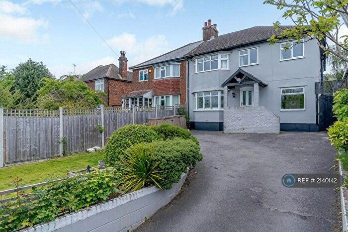 4 Bedroom Semi-Detached House To Rent In Chequers Hill, Amersham, HP7