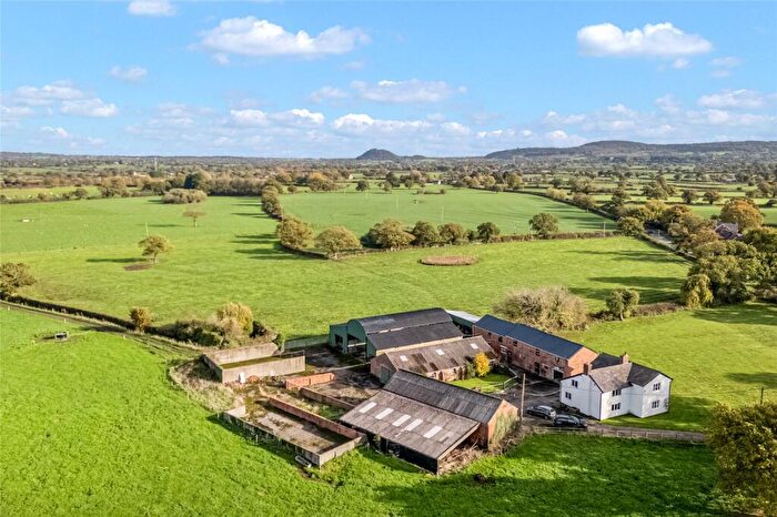 4 Bedroom Detached House For Sale In Tattenhall, Chester, Cheshire, CH3