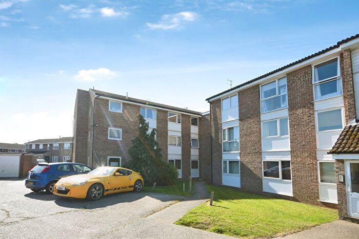 1 Bedroom Flat For Sale In Foxglove Way, Chelmsford, CM1