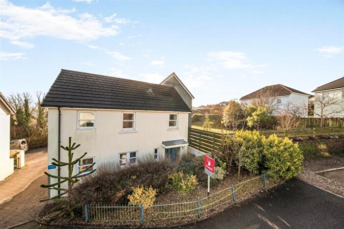 4 Bedroom Detached House For Sale In Rowan Road, Wadebridge, PL27