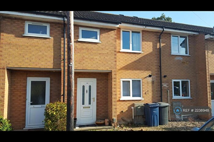 3 Bedroom Terraced House To Rent In Oyster Row, Cambridge, CB5