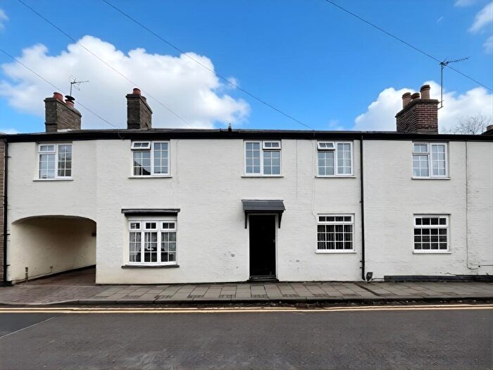 2 Bedroom Cottage To Rent In Crown Walk, St Ives, Cambs, PE27