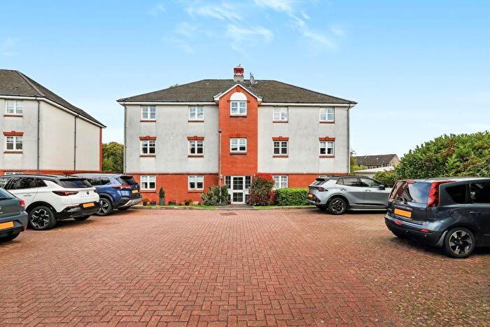2 Bedroom Flat For Sale In Braids Circle, Paisley, Renfrewshire, PA2