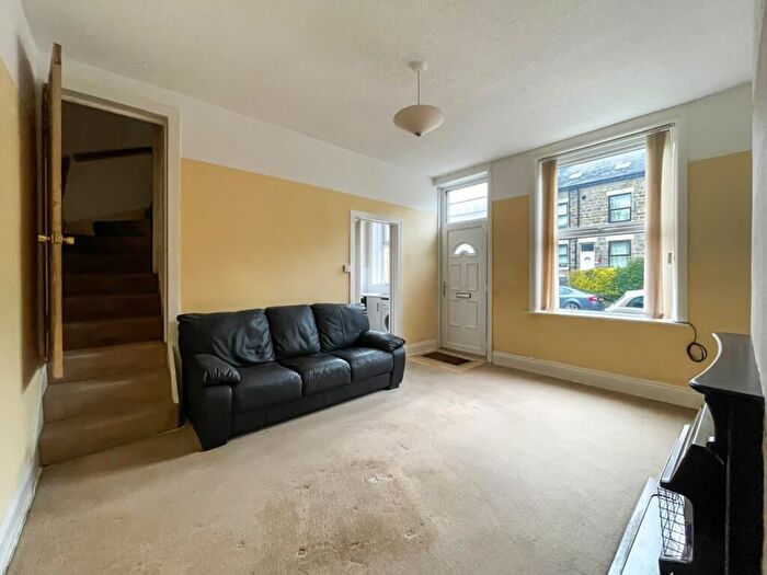 3 Bedroom Terraced House For Sale In Wellington Terrace, Leeds, West Yorkshire, LS13
