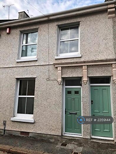2 Bedroom Terraced House To Rent In York Place, Plymouth, PL2