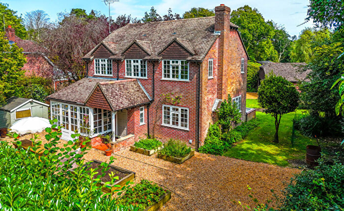 4 Bedroom Character Property For Sale In Coach Hill Lane, Burley, Burley, BH24