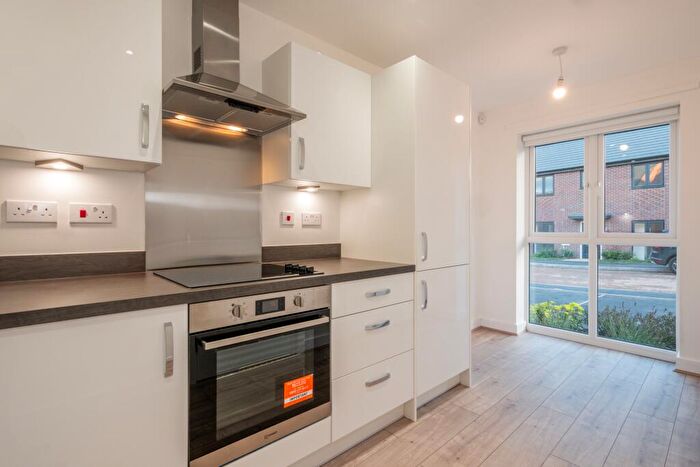 4 Bedroom House To Rent In Foxglove Way, Shirebrook, NG20