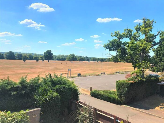 3 Bedroom Terraced House To Rent In Lucilina Drive, Edenbridge, TN8