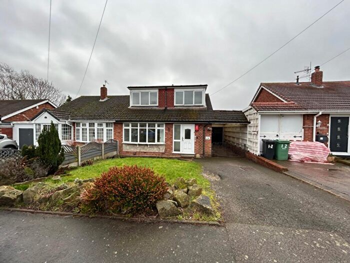 3 Bedroom Bungalow For Sale In Belvedere Close, Kingswinford, DY6