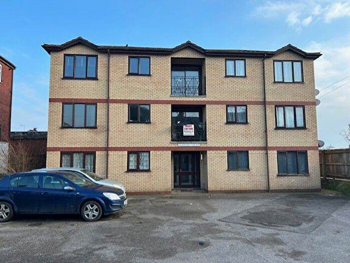 1 Bedroom Apartment For Sale In Robin Hood Road, ., Skegness, Lincolnshire, PE25