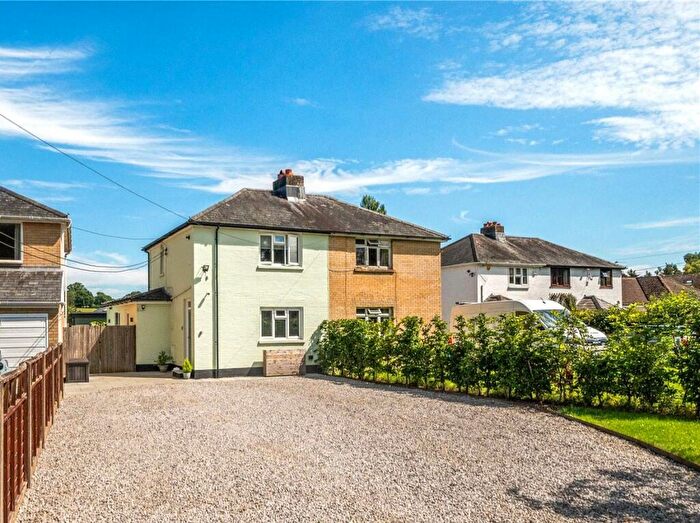 2 Bedroom Semi-Detached House For Sale In Copythorne, Southampton, Hampshire, SO40