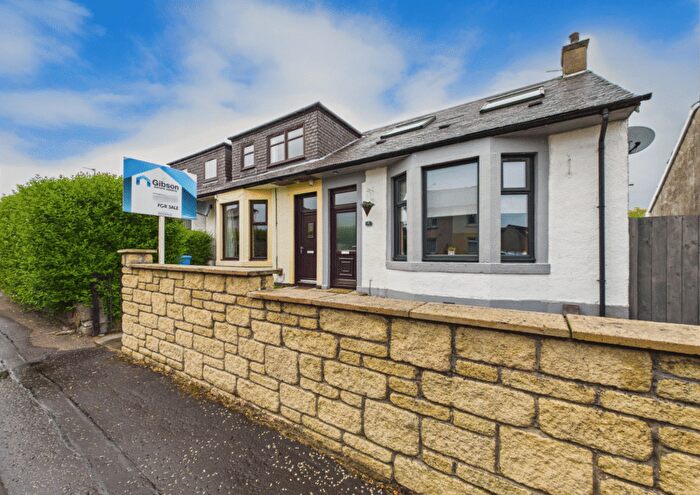 4 Bedroom Cottage For Sale In Garry Street, Lochgelly, KY5