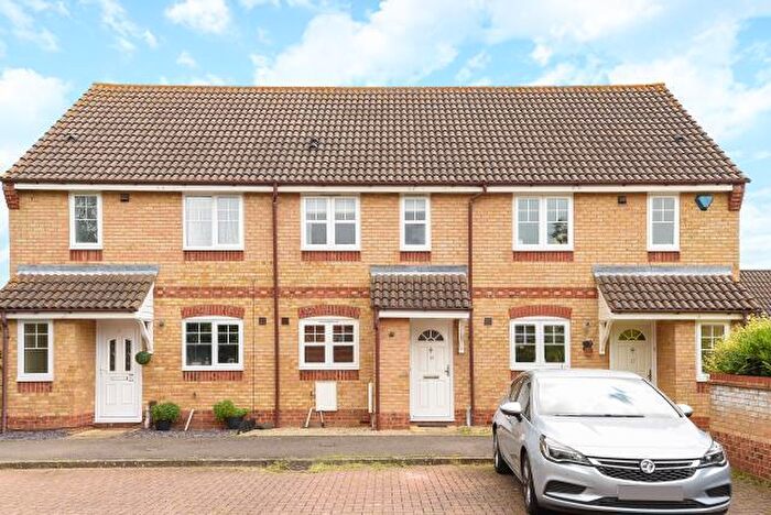 2 Bedroom Terraced House To Rent In Carnation Way, Aylesbury, HP21