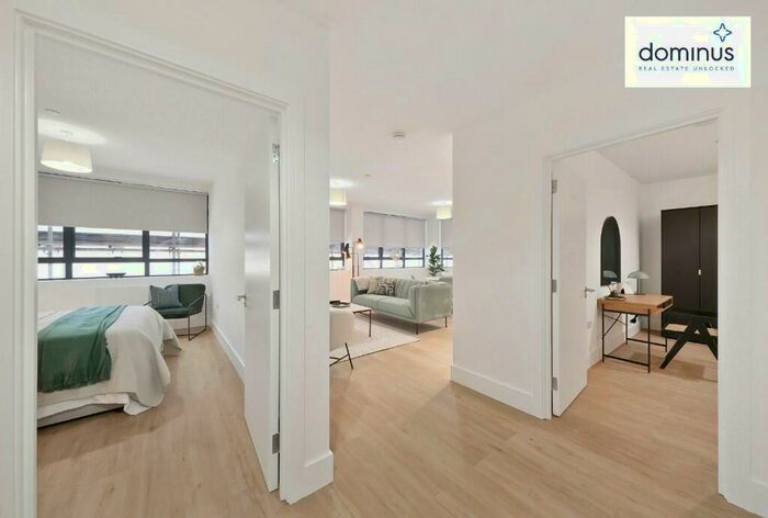 2 Bedroom Flat To Rent In Shirley Road, London, EN2