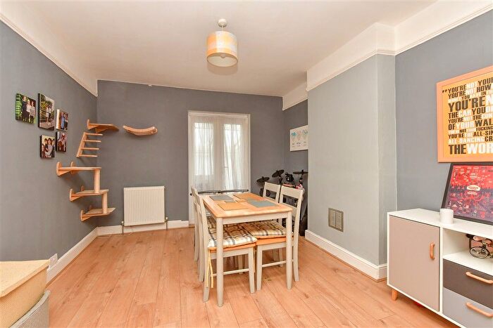 2 Bedroom Terraced House For Sale In Marine Parade, Sheerness, Kent, ME12