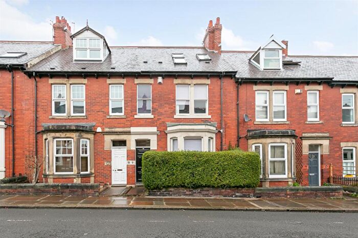 6 Bedroom Terraced House To Rent In Buston Terrace, Jesmond, Newcastle Upon Tyne, NE2