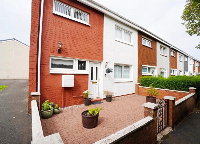 3 Bedroom End Of Terrace House For Sale In Mauchline Court, Kirkintilloch, Glasgow, G66
