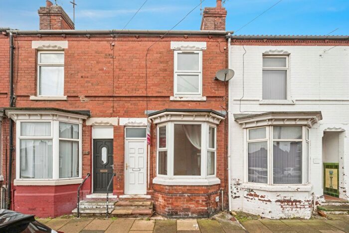2 Bedroom Terraced House For Sale In Lister Avenue, Balby, Doncaster, DN4