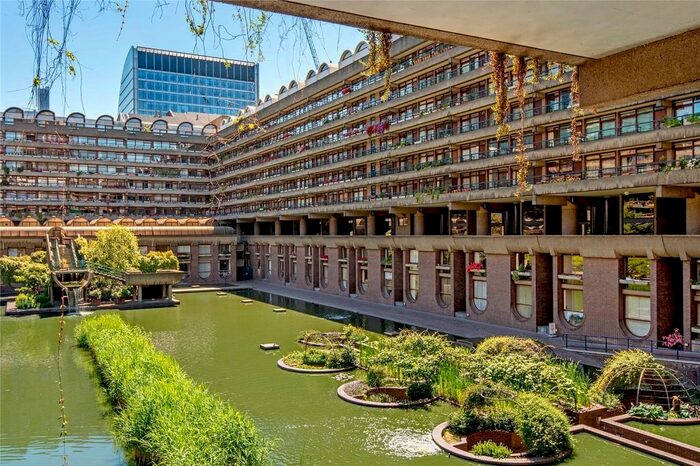 3 Bedroom Flat To Rent In Barbican, London, EC2Y