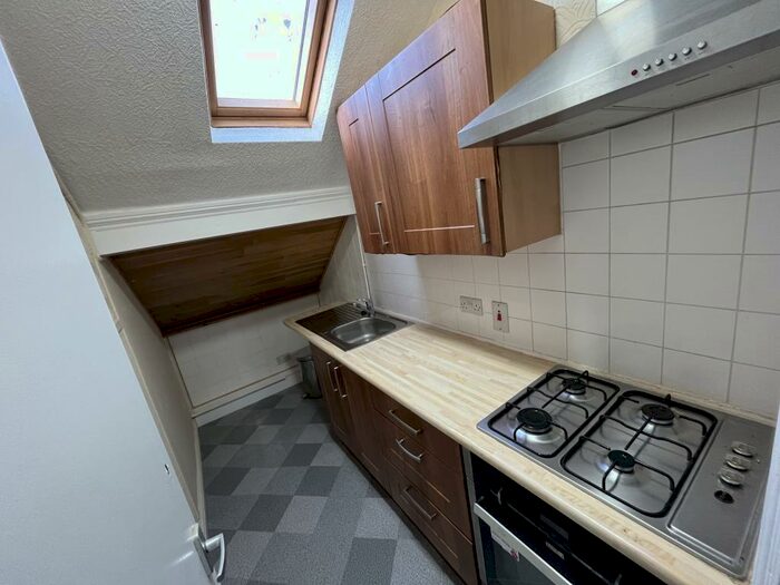 1 Bedroom Apartment To Rent In Ascot Road, Birmingham, B13