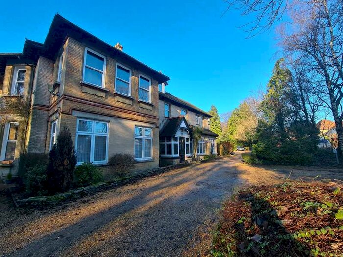 2 Bedroom Ground Flat To Rent In Midanbury Lane, Midanbury, SO18