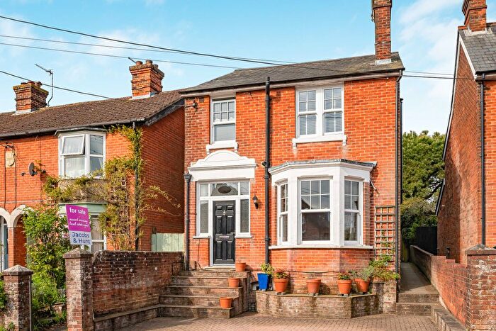 5 Bedroom Detached House For Sale In Rushes Road, Petersfield, Hampshire, GU32