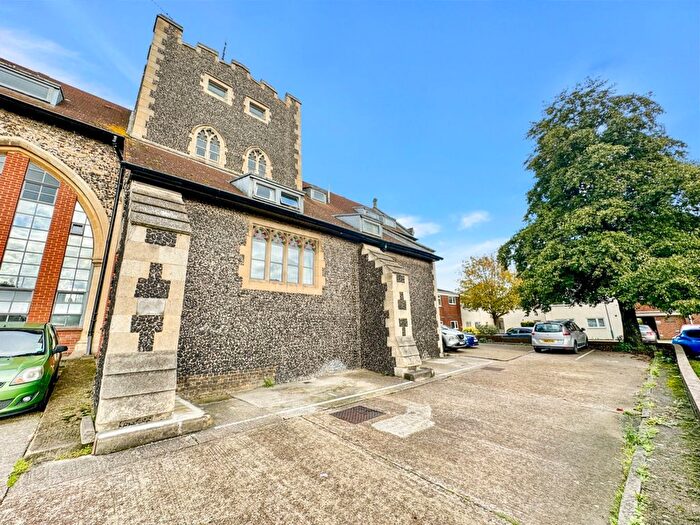2 Bedroom Flat To Rent In All Saints Church, Galley Hill Road, Swanscombe, Kent, DA10