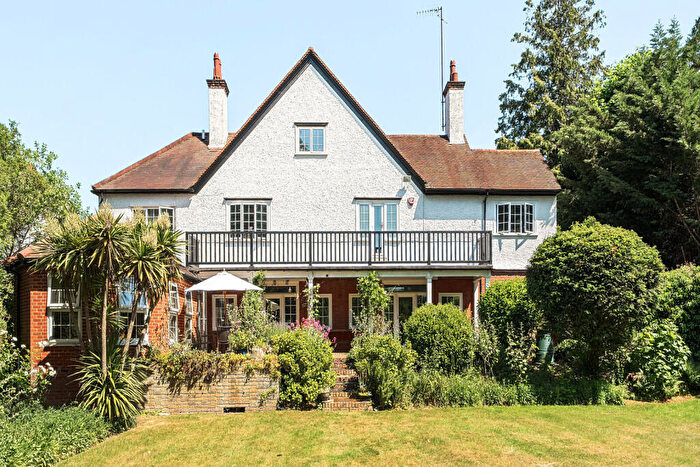 8 Bedroom Detached House For Sale In Paines Lane, Pinner, HA5