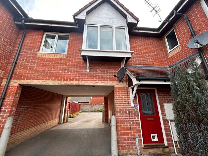 1 Bedroom Coach House To Rent In Artemesia Avenue, Weston-super-Mare, BS22