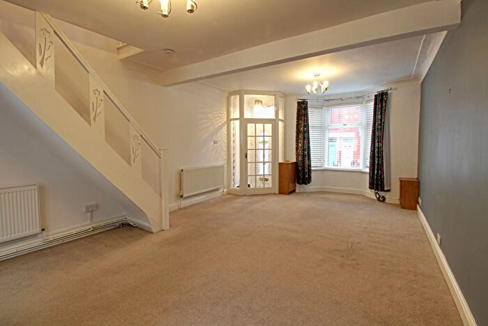 2 Bedroom Terraced House To Rent In Gladeville Road, Liverpool, L17