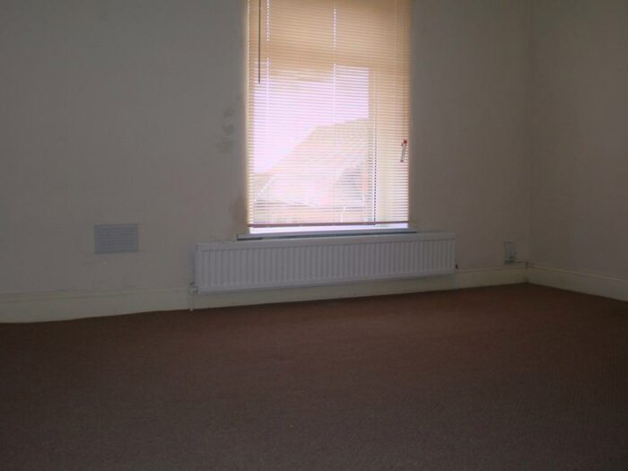 2 Bedroom House To Rent In Hough Lane, Wombwell, S73
