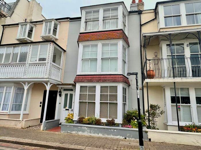 1 Bedroom Flat To Rent In The Steyne, Bognor Regis, PO21