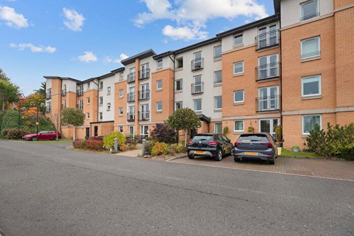 2 Bedroom Retirement Property For Sale In Aidans Brae, Clarkston, Glasgow, G76