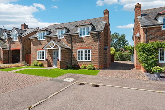 4 Bedroom Detached House For Sale In Gardeners Close, Maulden, MK45