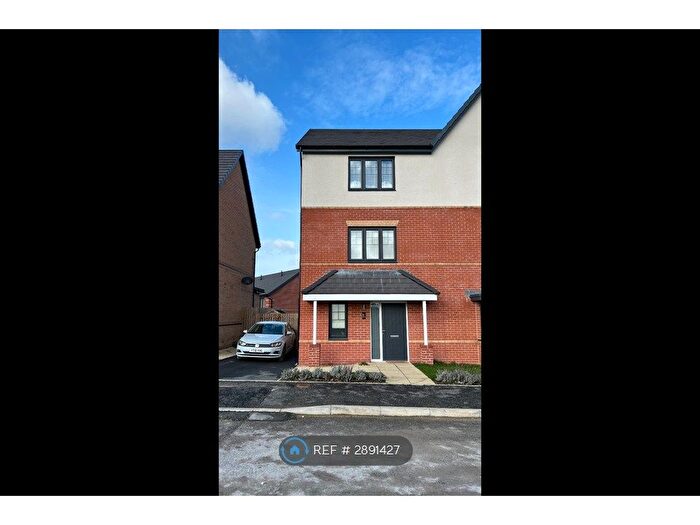 4 Bedroom Semi Detached House To Rent In Parkside Way, Waverley, Rotherham, S60