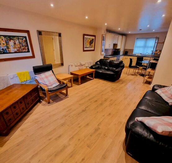 1 Bedroom Flat To Rent In Ancaster Road, Aigburth, Liverpool L17