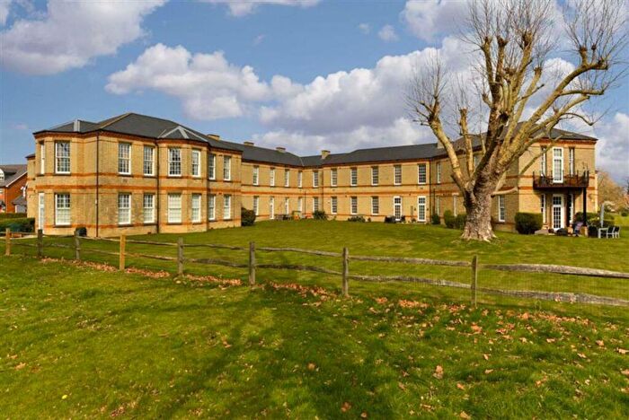 2 Bedroom Apartment For Sale In Horton Crescent, Epsom, KT19