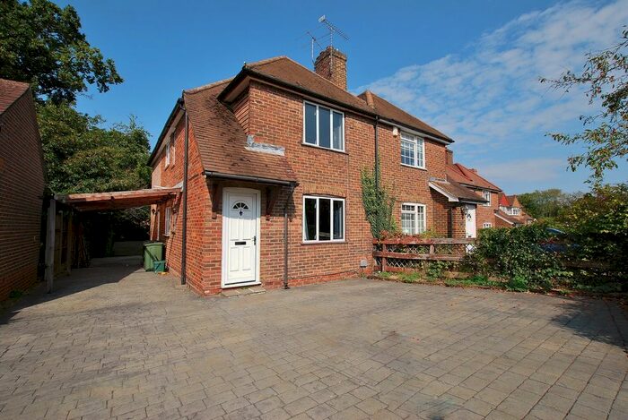 4 Bedroom Semi-Detached House To Rent In Beech Grove, Guildford, Surrey, GU2