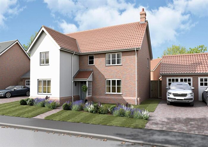 4 Bedroom Detached House For Sale In Rectory Gardens, Worlingham, NR34